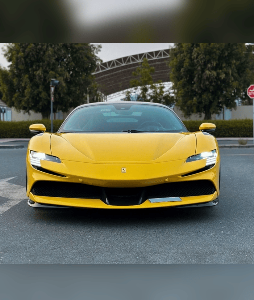 Ferrari SF90 Stradale 2023 thumbnail 2